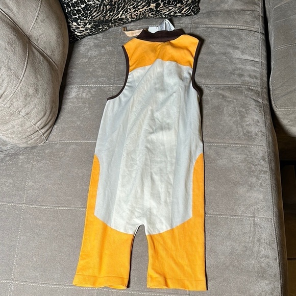 Zara Orange and White Tank Top with Color-Block Design - Picture 3 of 15